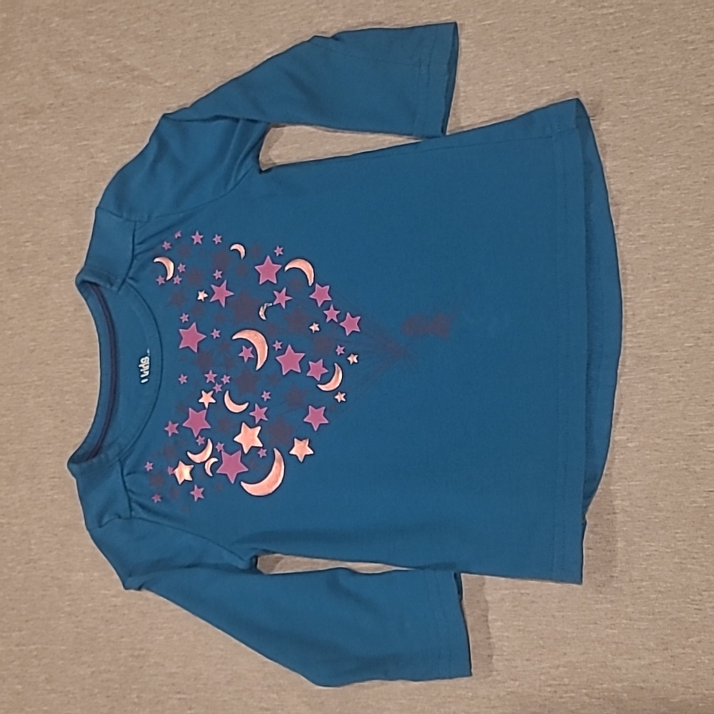 Long-sleeved Shirt